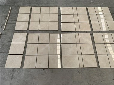 Piedra y azulejo de mármol