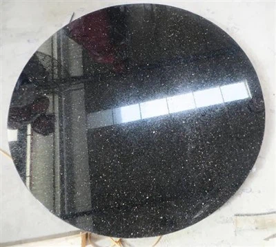 Mesa de comedor al aire libre con encimera de granito