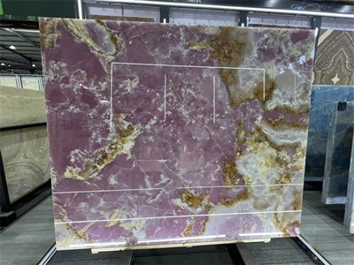 Baldosas de losa de mármol lila ónice